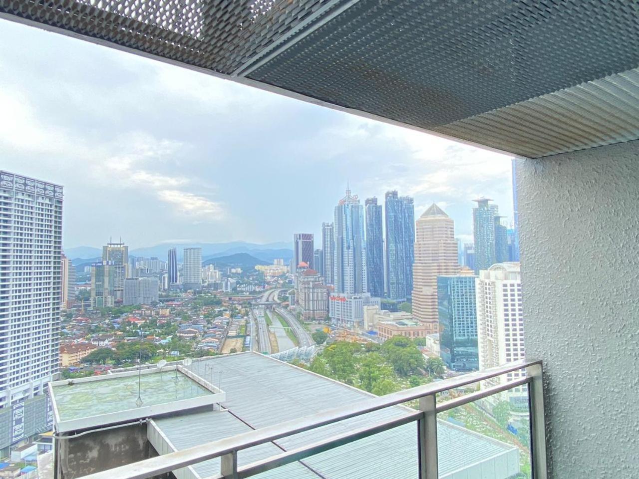 Mercu Summer Suites Klcc By Ab Kuala Lumpur Eksteriør billede